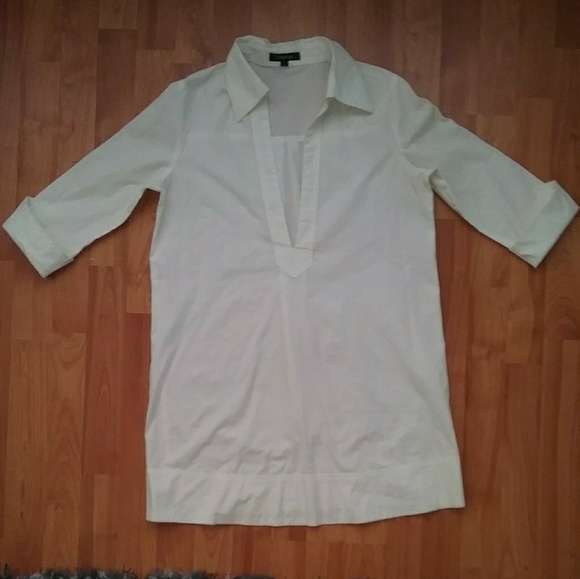Tops - 2 for $9 Beautiful deep V (cream) tunic